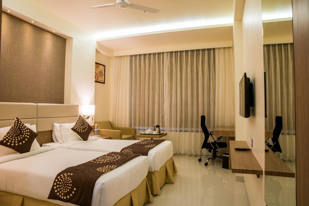 Hotel Grand Rio ناسيك المظهر الخارجي الصورة